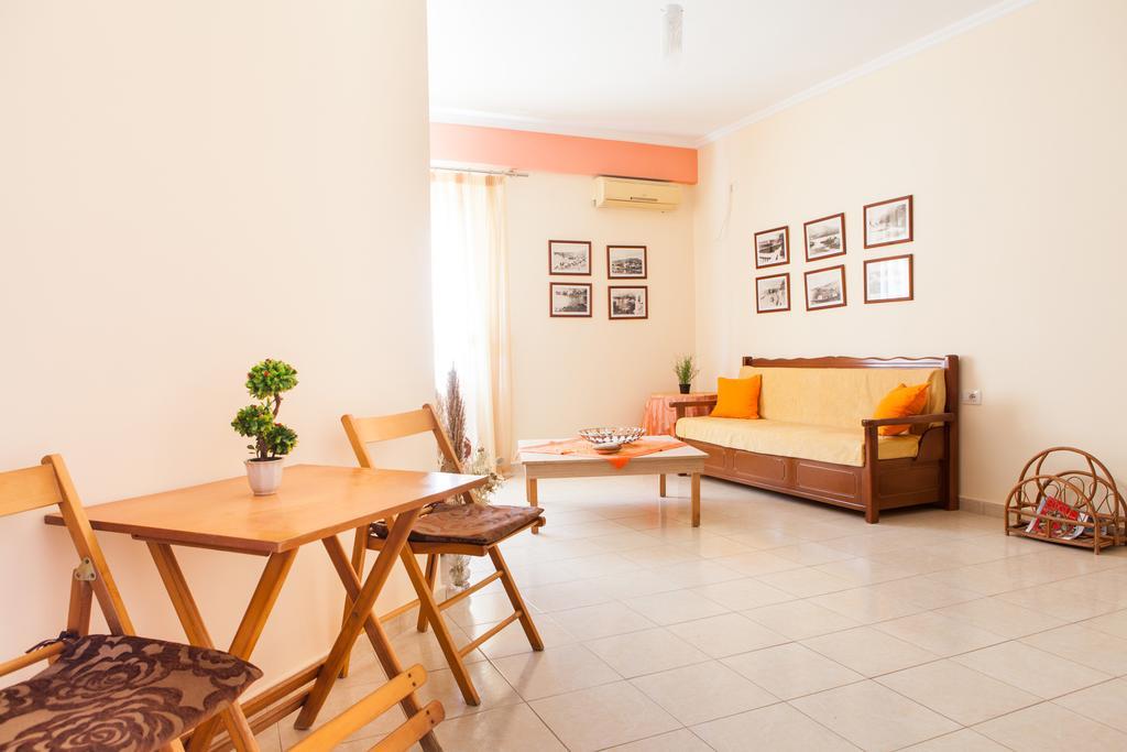 Work-Friendly Central Apartments, Sarande Sarandë Exterior foto